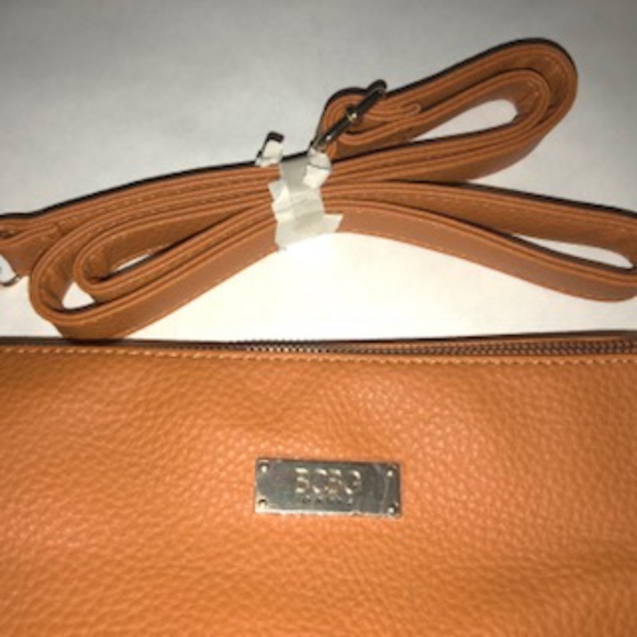 NWOT Orange BCBG Paris Shoulder Bag - Picture 2 of 8